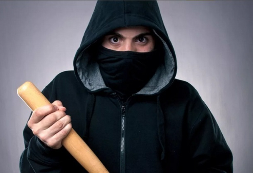 Скрывавшийся 15 лет на Алтае преступник идет под суд в Волгограде