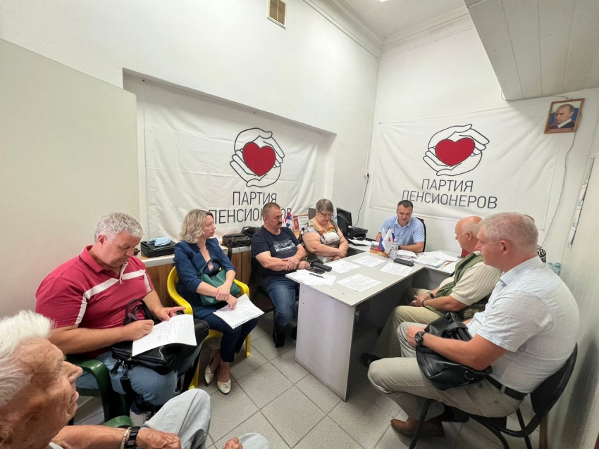 «Партия пенсионеров» на выборах в гордуму Волгограда сделала ставку на женщин и безработных 