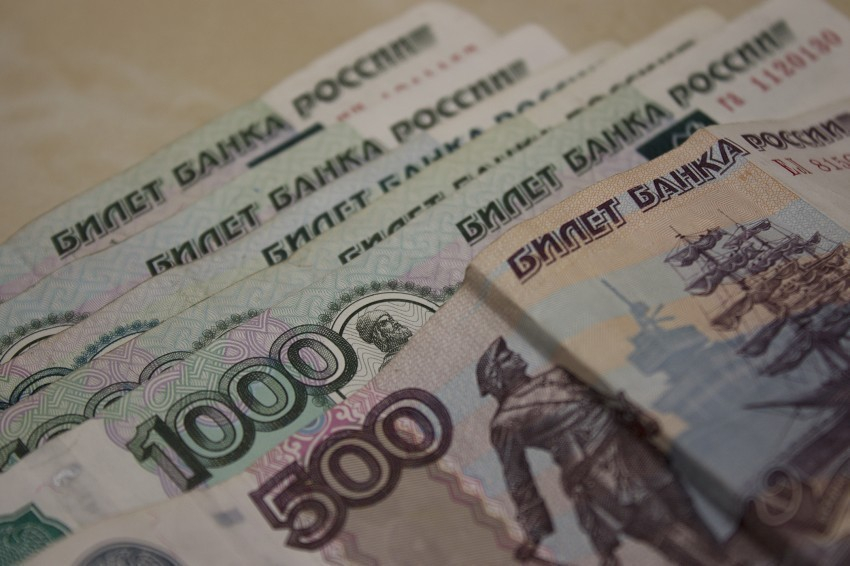 Волгоградцев хотят убедить, что они спускают на еду не больше 5000 рублей