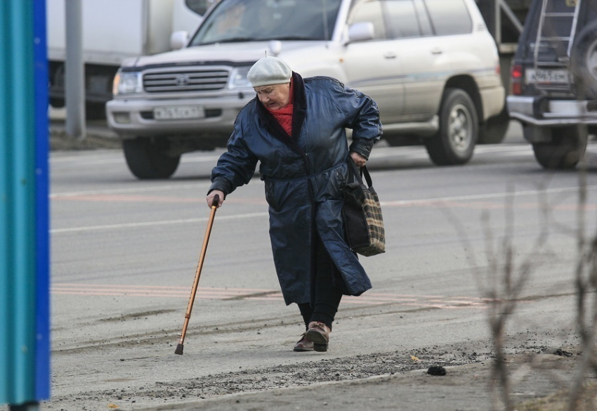 В Волгограде работник театра на Hyundai сбил 70-летнюю пенсионерку 