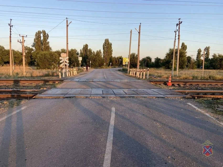 Сбитого поездом 14-летнего мальчика спасают в Волгограде 