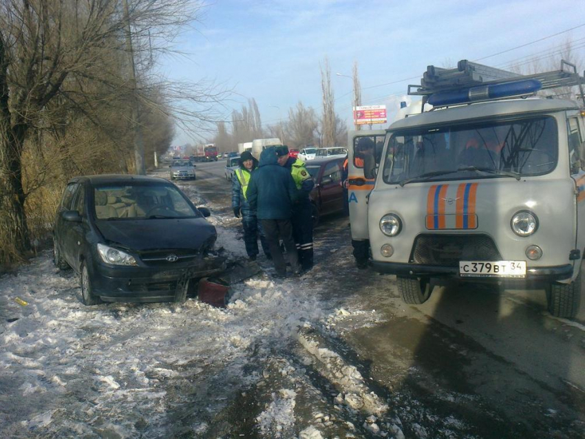 На юге Волгограда оператор «Лукойл-ВНП» стал виновником аварии