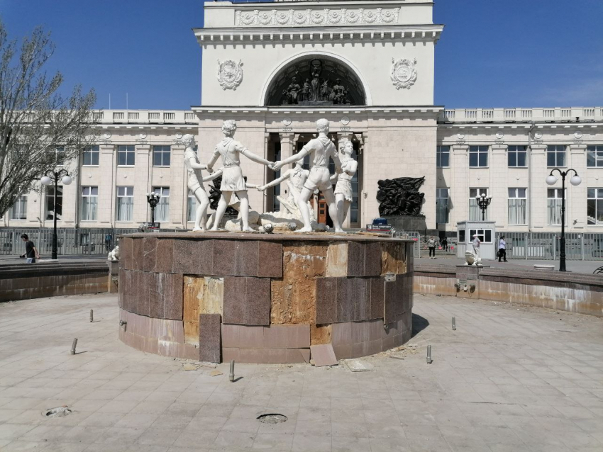 Привокзальную площадь в центре Волгограда готовят к большому ремонту за 37 миллионов 