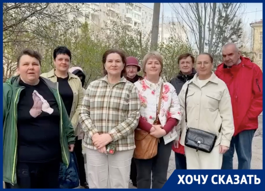 "В нашем доме детство провел Евгений Плющенко": волгоградцы устроили народный сход на разбитой дороге 