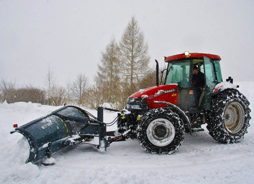 Волгоградские дорожники готовятся разгребать снежные заносы на трассах