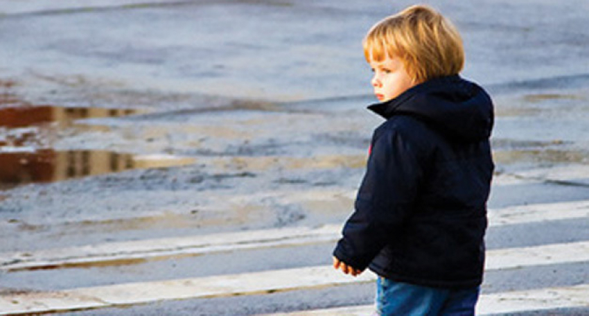 На юге Волгограда водитель на «Ниве» сбил 4-летнего мальчика 