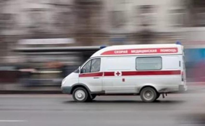 Под Волгоградом поезд раздробил ноги 8-летней девочке 