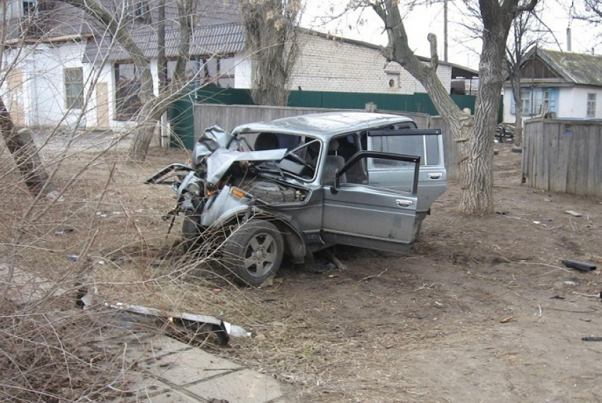В Волгоградской области водитель без прав погубил двоих