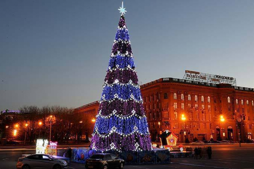 Власти Волгограда подготовили праздничную программу Нового года 