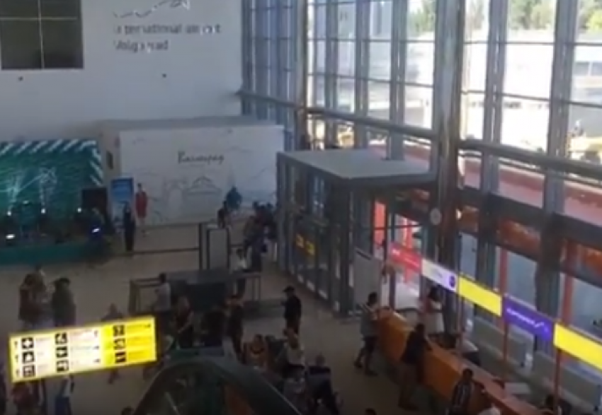 Новый терминал «С» в волгоградском аэропорту открыли для пассажиров: эскалатор не работает