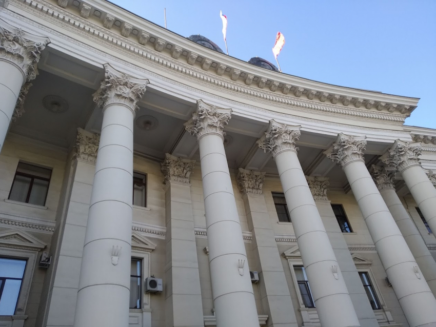 Волгоградские депутаты окончательно обленились перед Новым годом