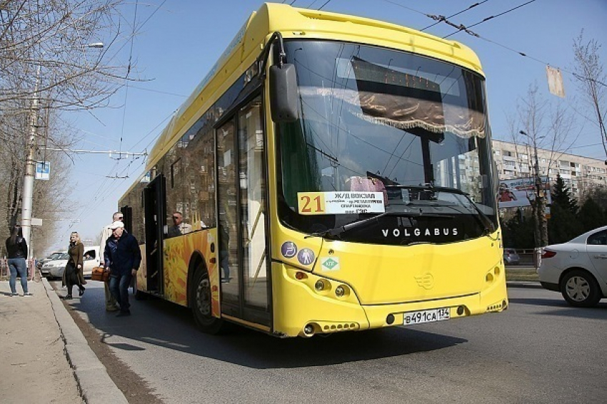 Волгоградские автобусы привели к единому расписанию движения
