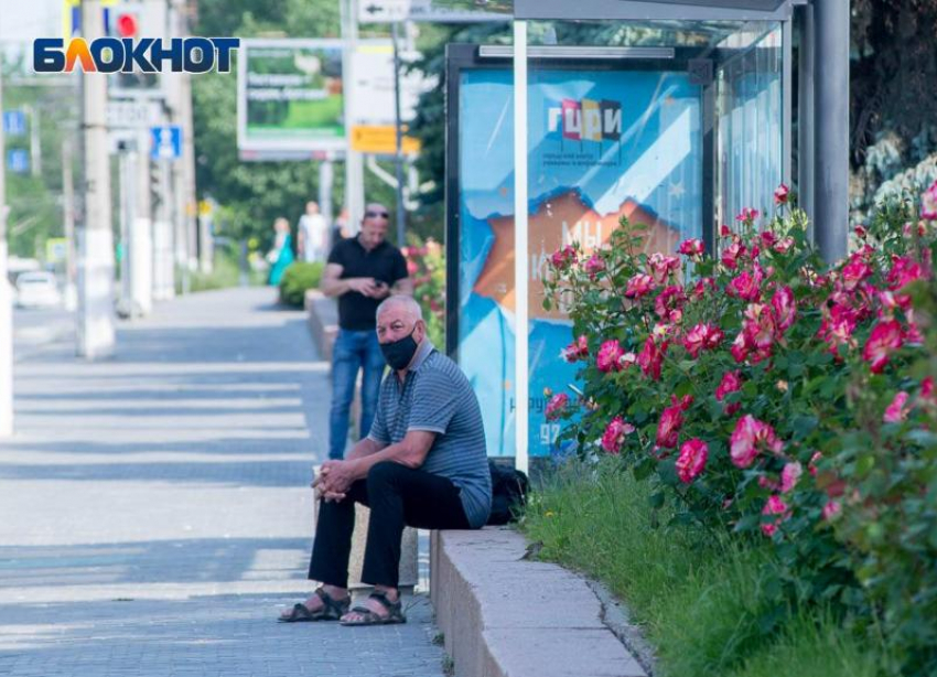 Ухудшение обстановки с COVID-19 не исключают в Волгоградской области: больницы готовятся сменить профиль