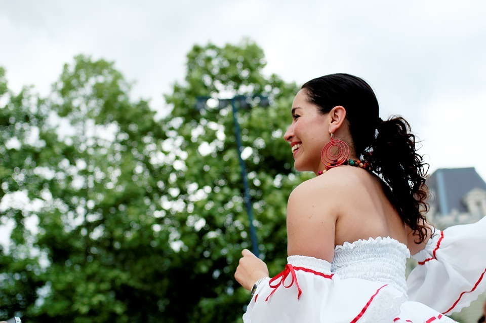 Горячие латиноамериканские танцы устроят волгоградцы в центре города