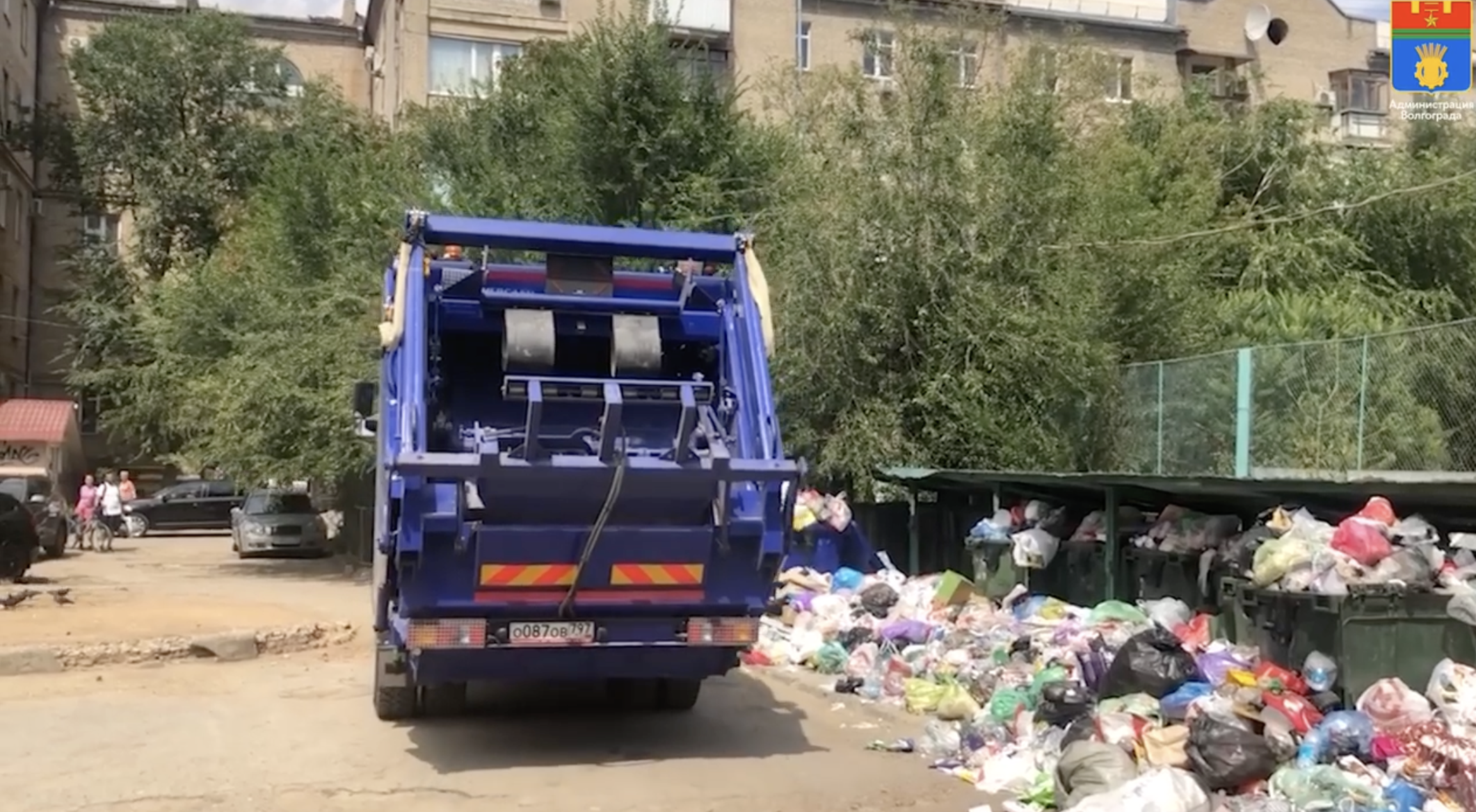 Из Волгограда вывезли тонны мусора