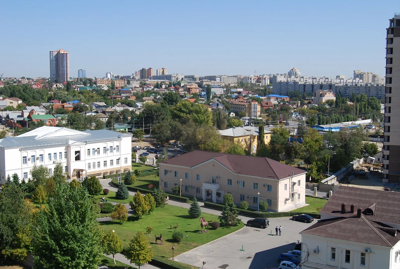 Территорию облбольницы могут частично отдать под застройку в Волгограде