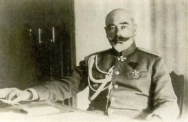 деникинфото.jpg