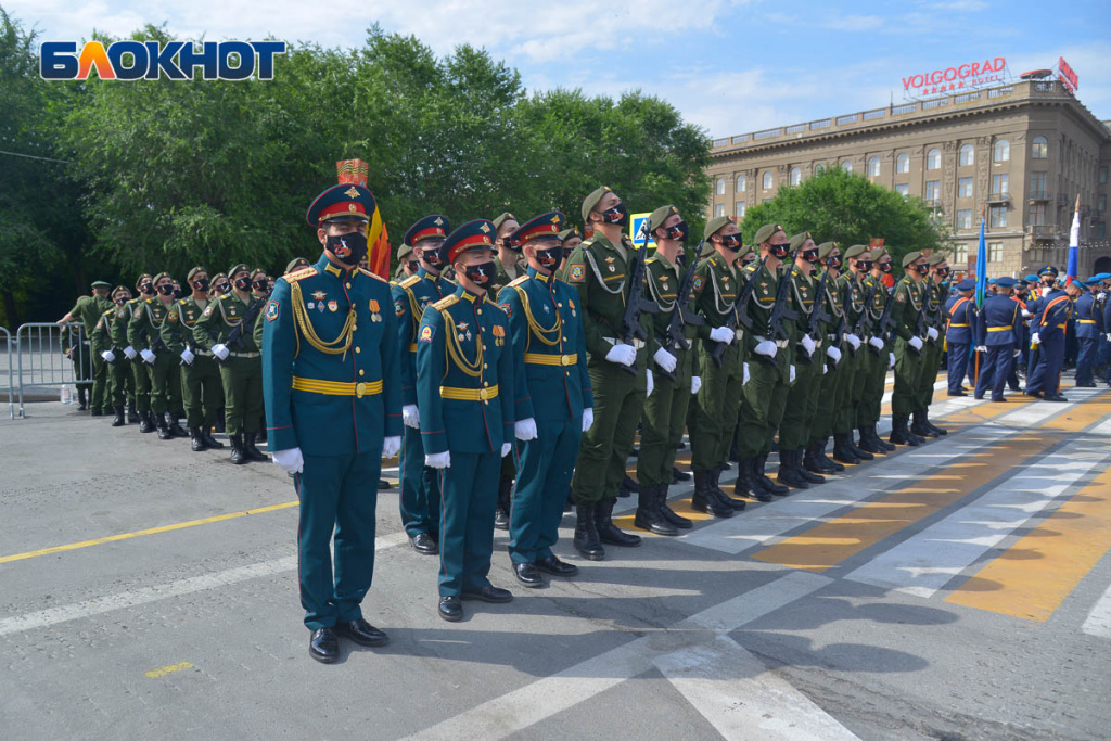 Над Ростовом репетируют воздушную часть парада Победы