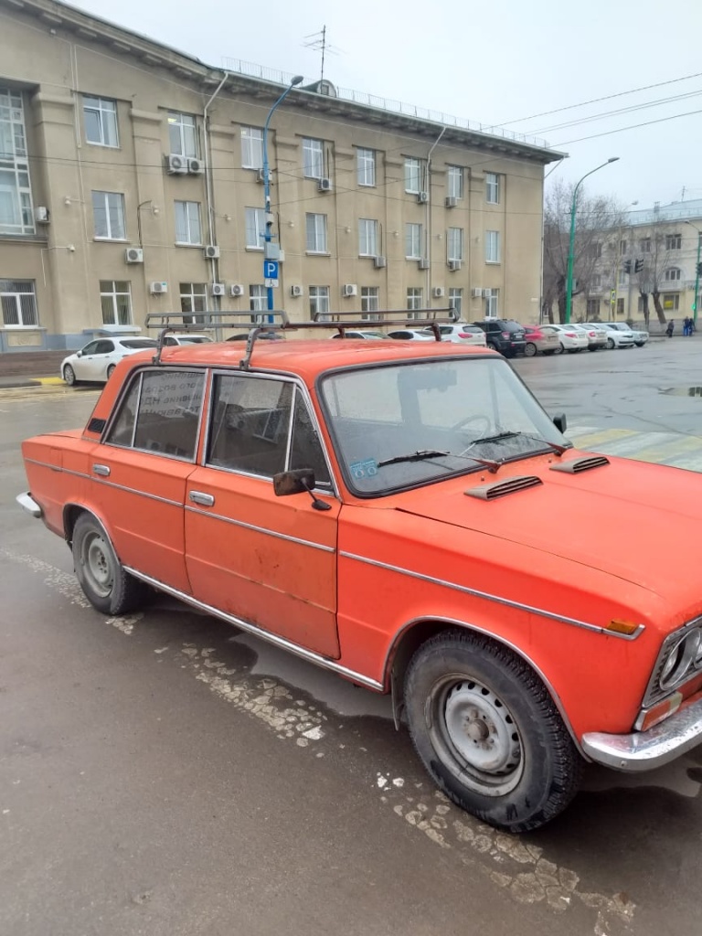 Под Волгоградом на акцию протеста вышли старые «Жигули»