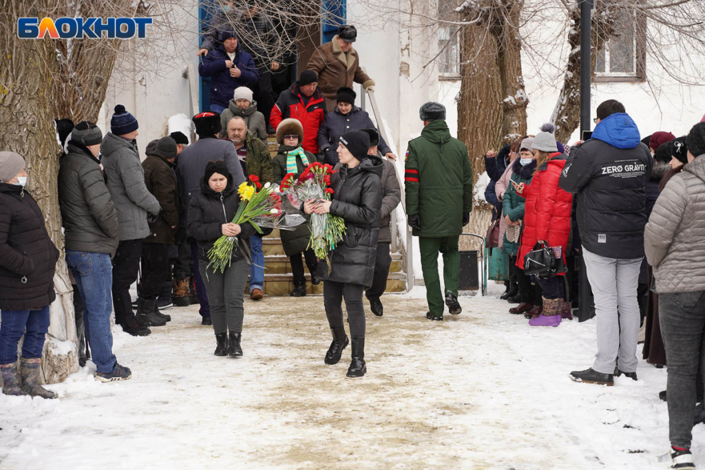 похороныв манойлине, денис зорин, герой россии14.jpg